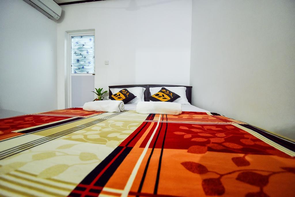 Asian Villa Негомбо Экстерьер фото